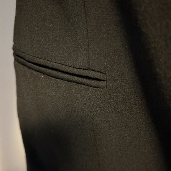 GIORGIO ARMANI Black Chic Zipped Blazer - Picture 5 of 7